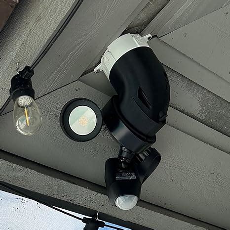 ring floodlight camera mount